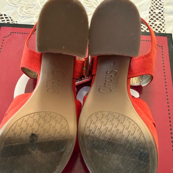 CLEARANCE! CIRCUS BY SAM EDELMAN “KAYLOR” CANDY RED PLATFORM SHOES/BOX SIZE 6 - Picture 10 of 11